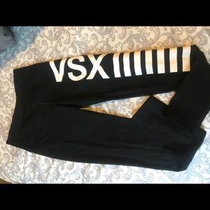 Victoria’s Secret training leggings